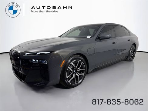 New 2026 BMW 750e xDrive AWD/4WD image 2
