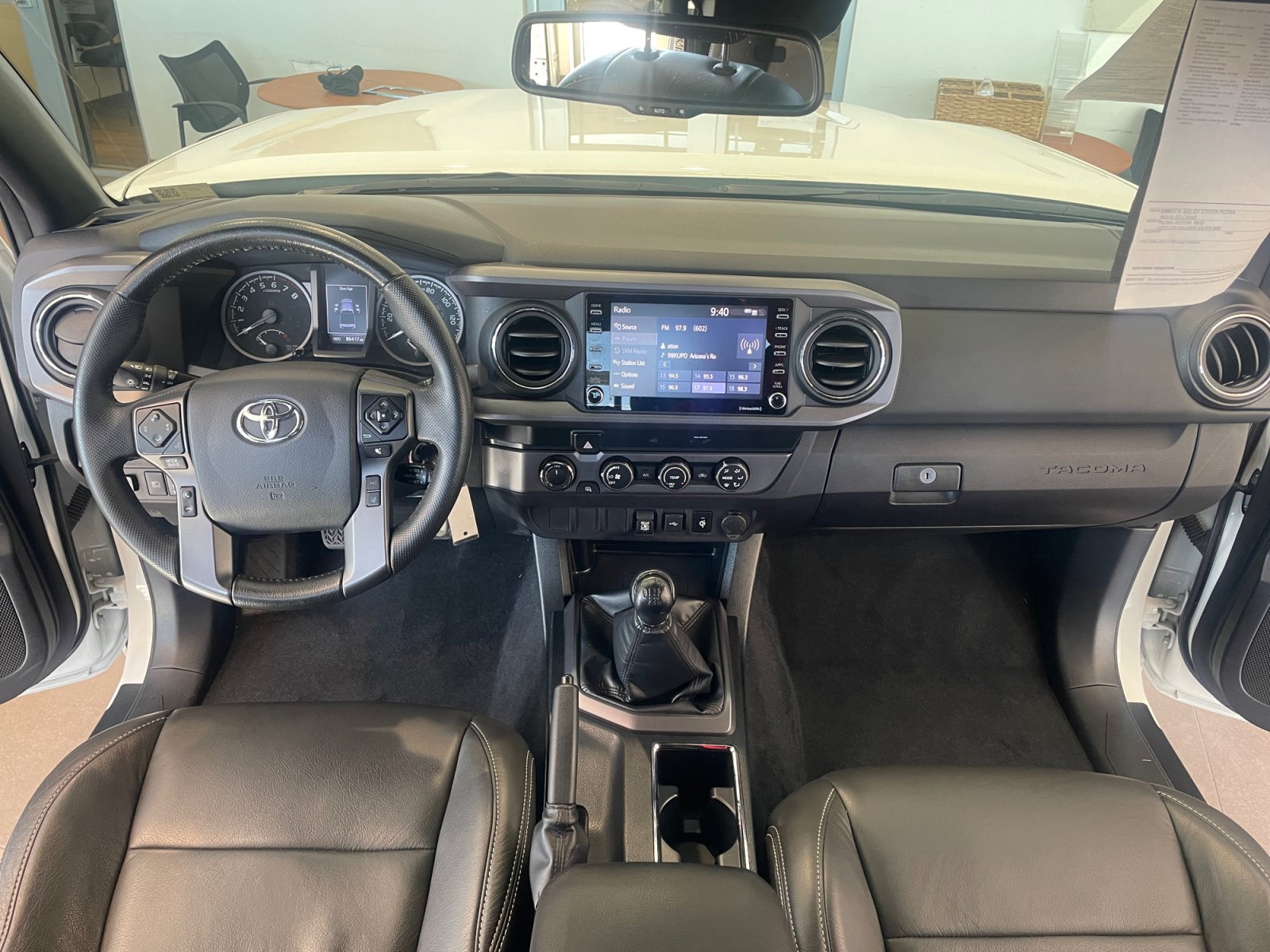 Used 2020 Toyota Tacoma TRD Off-Road AWD/4WD image 20