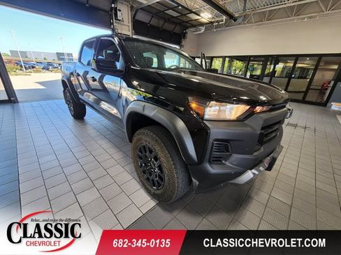 Used 2026 Chevrolet Colorado Trail Boss AWD/4WD image 1