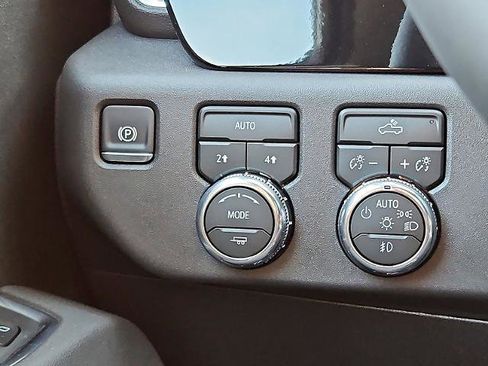 New 2026 GMC Sierra 1500 Elevation image 20