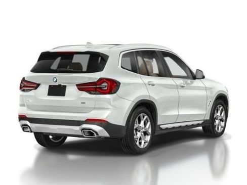 Used 2024 BMW X3 xDrive30i w/ Premium Package AWD/4WD image 2