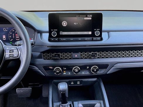 Used 2025 Honda Accord LX image 8