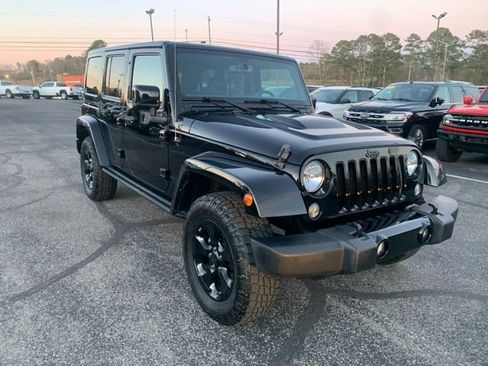 Used 2015 Jeep Wrangler Unlimited Sahara image 1