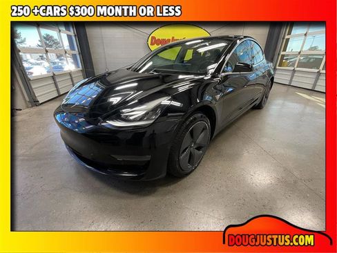 Used 2018 Tesla Model 3 Long Range image 1