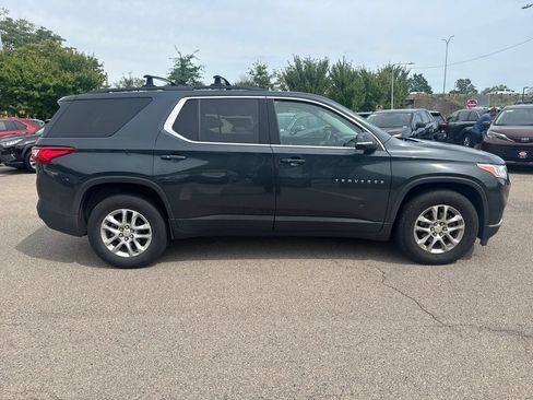 Used 2020 Chevrolet Traverse LT AWD/4WD image 8