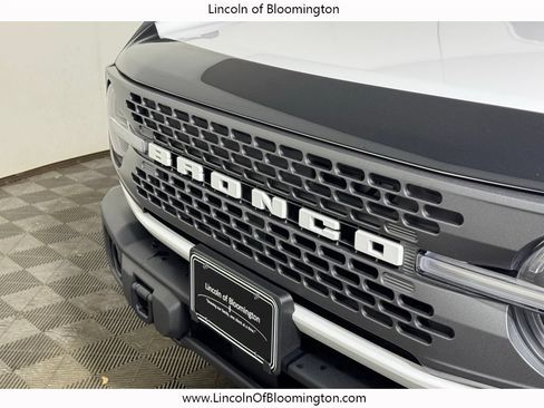 Used 2023 Ford Bronco Badlands w/ Sasquatch Package AWD/4WD image 25