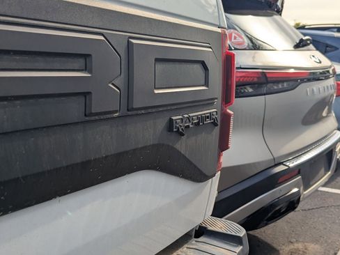 Used 2019 Ford F150 Raptor w/ Equipment Group 802A Luxury image 7