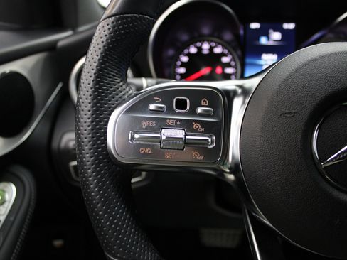 Used 2022 Mercedes-Benz GLC 300 4MATIC image 33