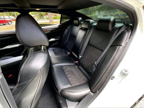 Used 2023 Nissan Maxima SR w/ Sport Mat Group FWD image 19