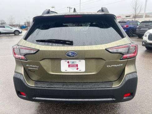 Certified 2025 Subaru Outback Premium w/ Popular Package #1A image 6