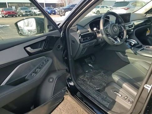 Used 2026 Acura MDX SH-AWD image 12
