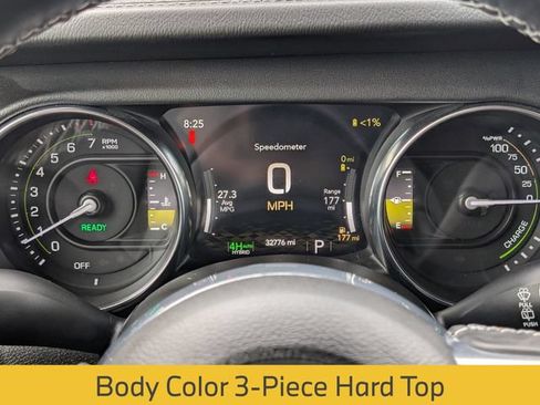 Used 2022 Jeep Wrangler Unlimited Sahara w/ Safety Group AWD/4WD image 19