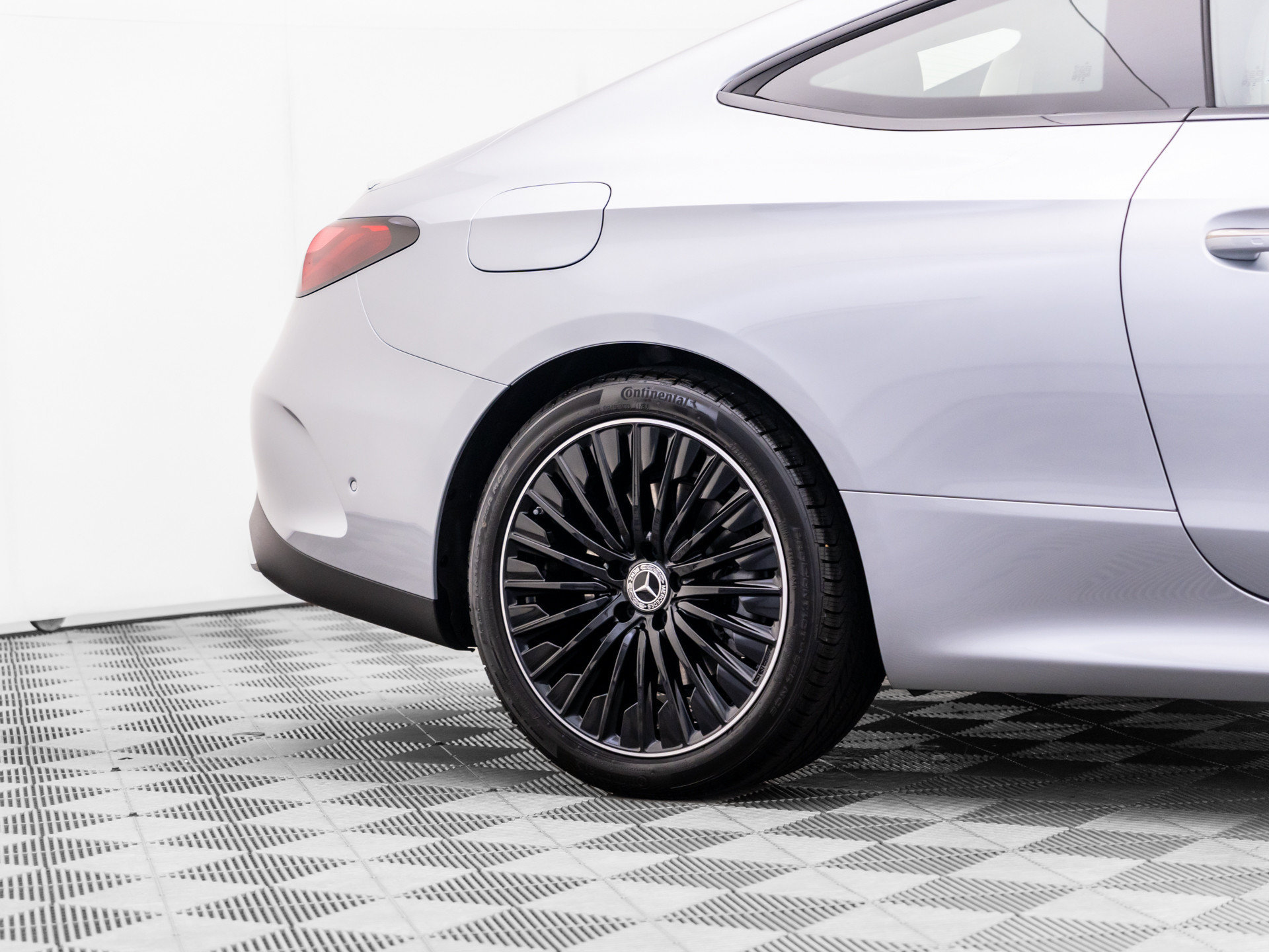 New 2027 Mercedes-Benz CLE 450 4MATIC Coupe image 38