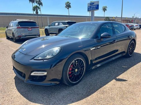 Used 2013 Porsche Panamera GTS image 3
