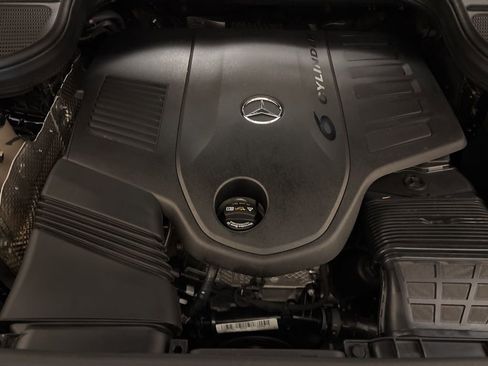 Used 2022 Mercedes-Benz GLS 450 4MATIC image 28