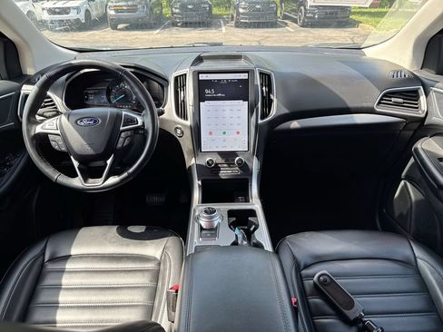Used 2023 Ford Edge SEL AWD/4WD image 10
