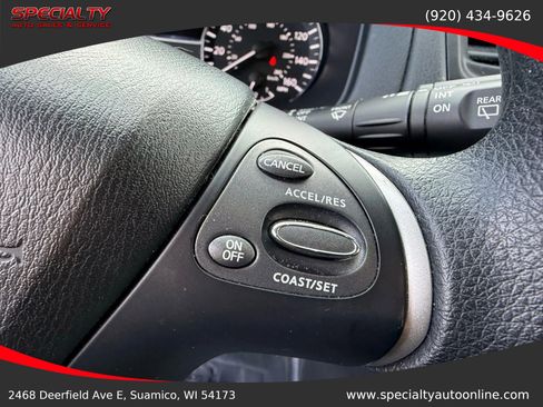 Used 2020 Nissan Pathfinder S image 20