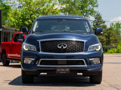 Used 2017 INFINITI QX80 4WD w/ Driver Assistance Package image 2