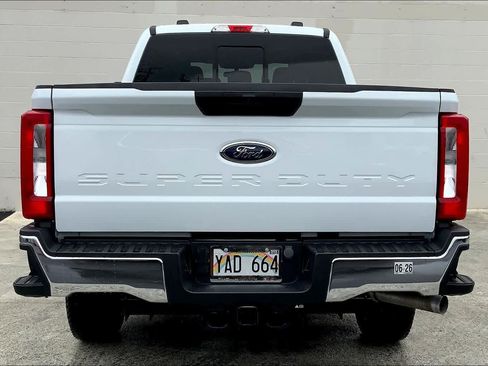 Used 2024 Ford F250 XL w/ FX4 Off-Road Package image 6