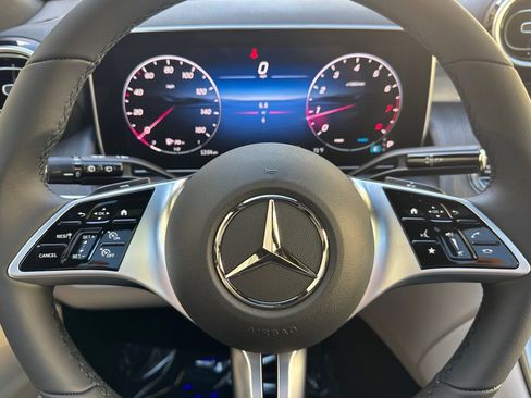 New 2026 Mercedes-Benz GLC 300 image 21