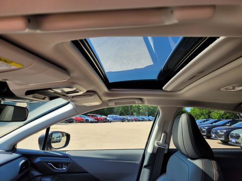 New 2026 Subaru Crosstrek 2.5i Limited AWD/4WD image 14