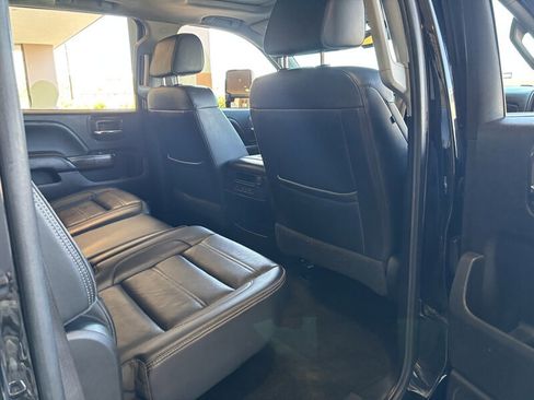 Used 2017 GMC Sierra 2500 Denali w/ Duramax Plus Package AWD/4WD image 41
