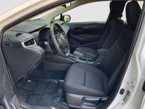 Used 2023 Toyota Corolla LE w/ LE Convenience Package FWD image 16
