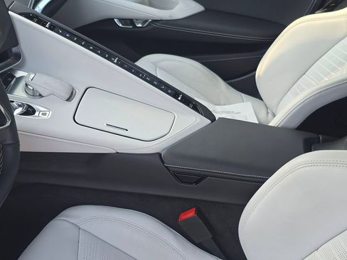 Used 2023 Chevrolet Corvette Stingray Preferred Cpe w/ Z51 Performance Package image 30