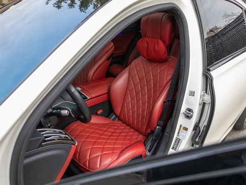 Used 2023 Mercedes-Benz S 580 4MATIC Sedan image 43