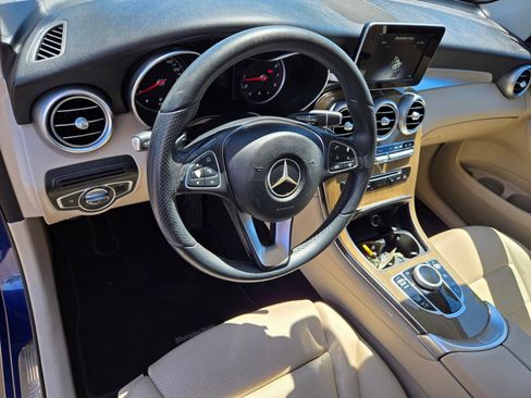 Used 2018 Mercedes-Benz GLC 300 image 18