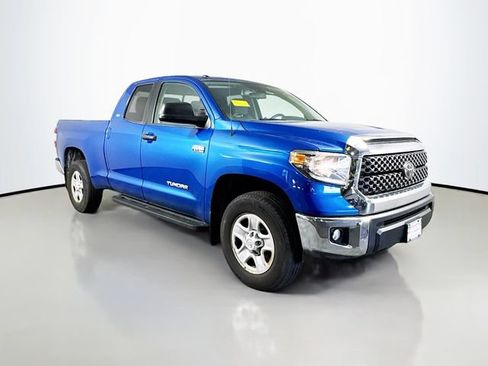 Certified 2018 Toyota Tundra SR5 AWD/4WD image 8