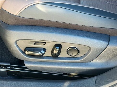 New 2025 Lexus ES 350 Ultra Luxury image 24