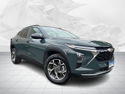 Used 2025 Chevrolet Trax LT
