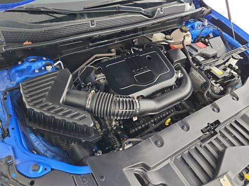 Used 2025 Chevrolet Blazer LT image 35