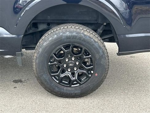 Certified 2021 Ford F150 XLT w/ Equipment Group 302A High image 12