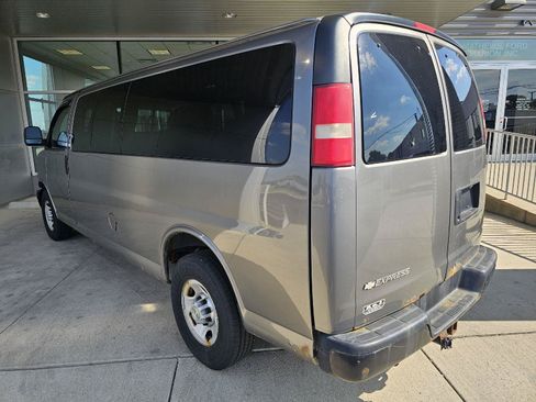 Used 2012 Chevrolet Express 3500 LS w/ Power Package RWD image 3