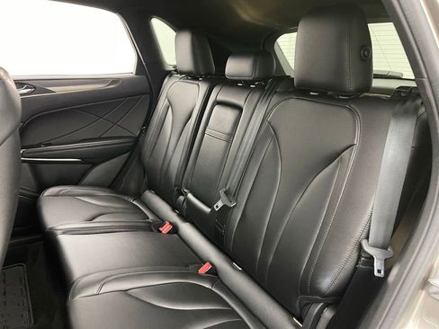 Used 2017 Lincoln MKC Premiere AWD/4WD image 37