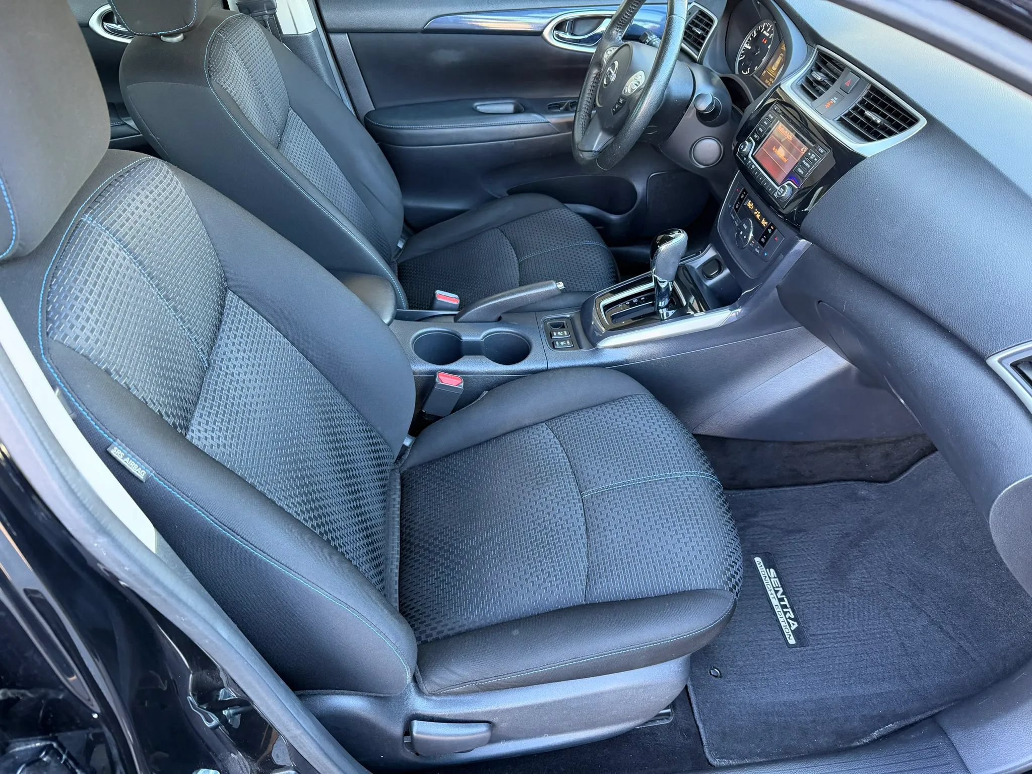 Used 2018 Nissan Sentra SR w/ SR Midnight Edition Package FWD image 14
