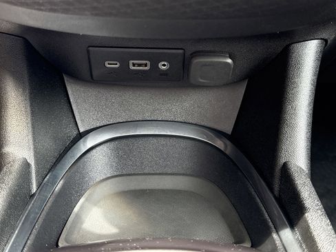 Used 2024 Chevrolet Malibu LT image 24