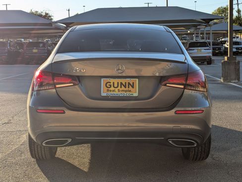 Used 2021 Mercedes-Benz A 220 image 5