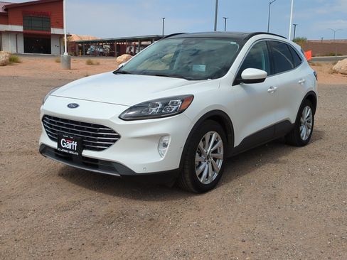 Used 2021 Ford Escape Titanium w/ Titanium Elite Package FWD image 7
