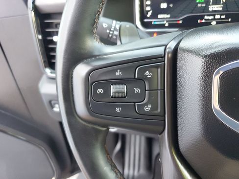 Used 2024 GMC Sierra 1500 AT4 w/ Technology Package AWD/4WD image 29