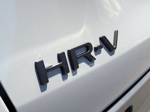 Certified 2027 Honda HR-V Sport image 8