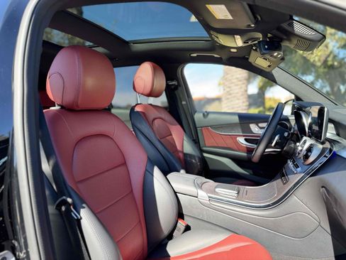 Used 2022 Mercedes-Benz GLC 300 4MATIC w/ AMG Line image 42