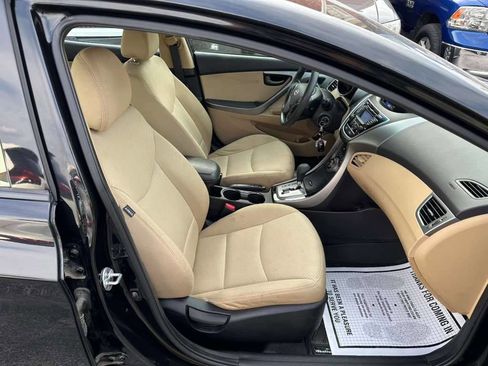 Used 2013 Hyundai Elantra GLS w/ Preferred Pkg FWD image 19