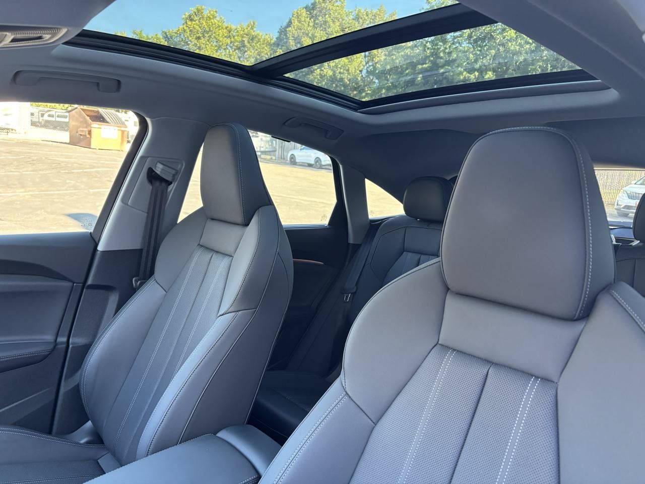 Used 2025 Audi Q5 Premium Plus AWD/4WD image 5