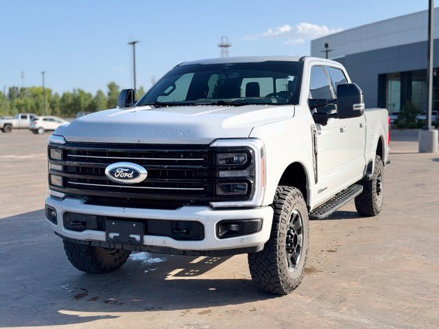Used 2026 Ford F250 Platinum w/ Tremor Off-Road Package AWD/4WD image 2