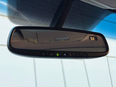 Used 2015 Toyota Tundra 1794 Edition image 33