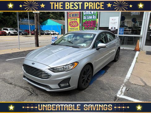 Used 2019 Ford Fusion SE w/ Equipment Group 151A FWD image 1