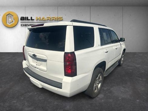 Used 2017 Chevrolet Tahoe LT w/ Luxury Package AWD/4WD image 5